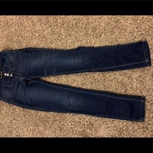girls size 14 skinny jeans with no rips.